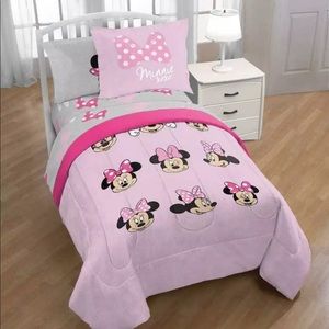 Minnie Mouse Comforter & Sheet Set PME-B105